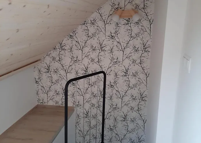 Daire Uroczy Z Dostepnym Parkingiem I Ogrodem Szczytniki (Poznan)