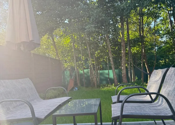 Uroczy Z Dostepnym Parkingiem I Ogrodem Daire Szczytniki (Poznan)