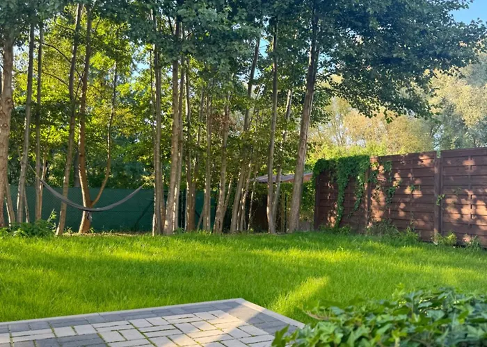 Daire Uroczy Z Dostepnym Parkingiem I Ogrodem *