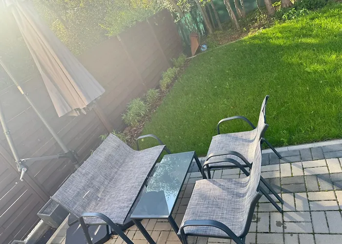 Daire Uroczy Z Dostepnym Parkingiem I Ogrodem *